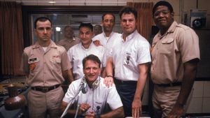 Good Morning, Vietnam's poster