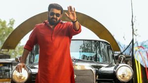 Aaraattu's poster