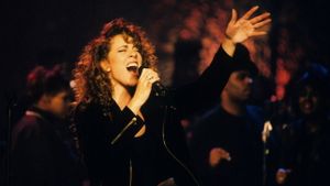 Mariah Carey: MTV Unplugged's poster