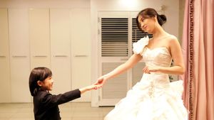 Wedding Dress's poster