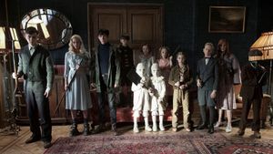 Miss Peregrine's Home for Peculiar Children's poster