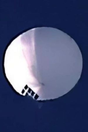 Balloon Report's poster