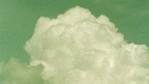 New Clouds's poster