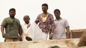 Maari's poster