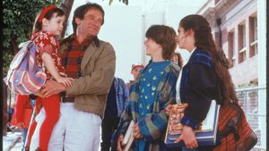 Mrs. Doubtfire's poster