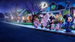 Mickey and Friends: Trick or Treats's poster