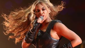 The Pepsi Super Bowl XLVII Halftime Show Starring Beyoncé's poster