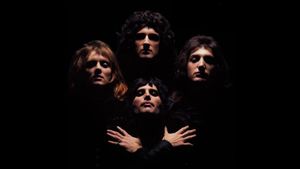 Queen: Days of Our Lives's poster