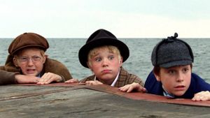 Olsenbanden Junior går under vann's poster