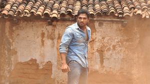 Yevadu's poster