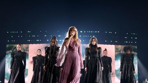 Taylor Swift: The Eras Tour's poster
