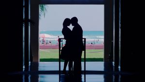 Punch-Drunk Love's poster