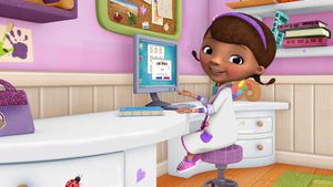 Doc McStuffins: The Doc Is 10!'s poster