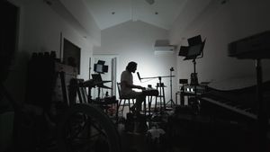 Bo Burnham: The Inside Outtakes's poster